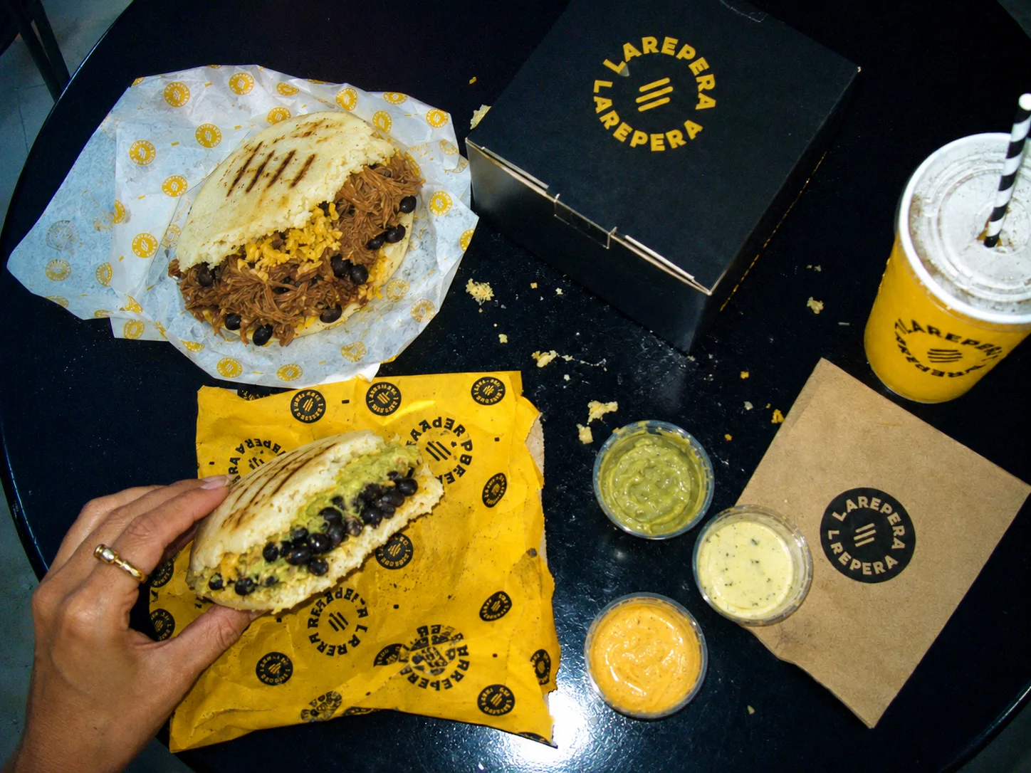 La Repera: Brand Identity